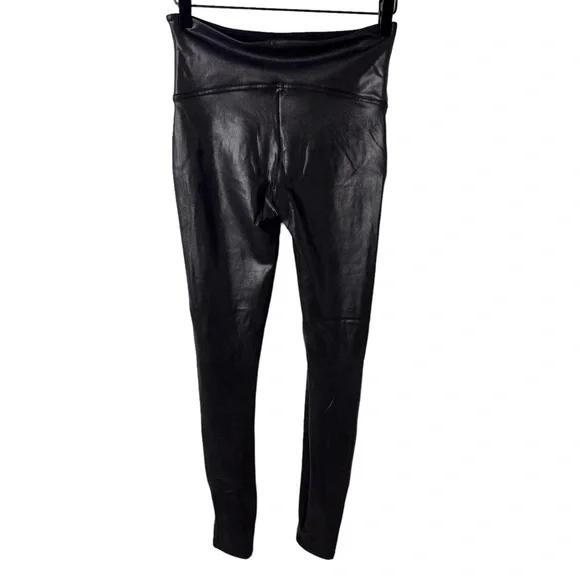 Spanx Faux Leather Leggings Black Size Small Contoured Waistband Shapewear 2437 - Picture 5 of 6